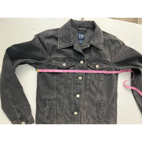 Gap Women’s  Denim Jacket Medium Wash XS Long Sleeve Button Down With Pockets - Picture 6 of 15